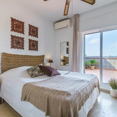 Apartment Penthouse Victoria *